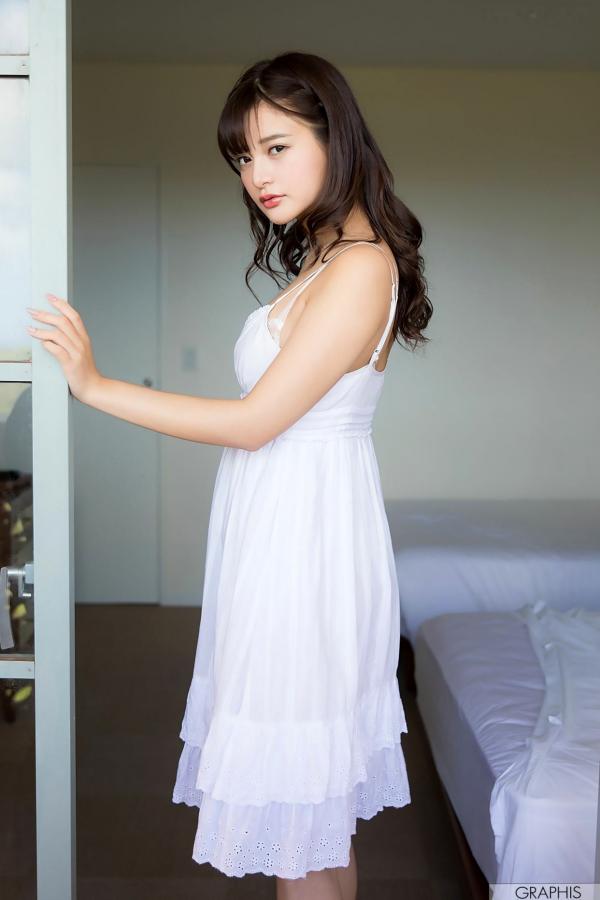    Graphis Gals 465：日向真凛 (Hinata Marin)《MARIN》私房写真集，清纯童颜展现诱人居家魅力与极致身材第57张图片