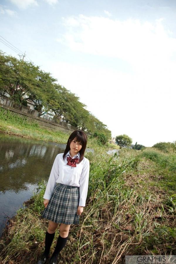    柏木望《Artless Angel》清纯校服与家居私房写真，童颜巨乳魅力尽显，Graphis精选集第14张图片