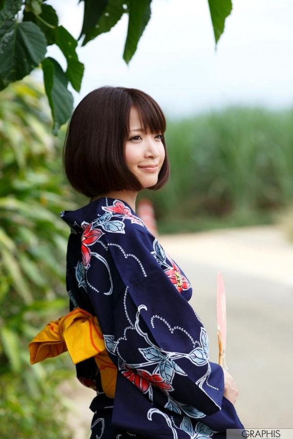    Graphis_神谷まゆ《Wonderful Time》和服清新与海边比基尼活力写真集[25P]第5张图片