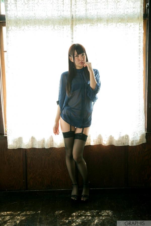    Graphis 逢坂はるな/成濑理沙《My Idol》写真集：御姐制服诱惑与撩人私房摄影，尽显日系性感魅力第16张图片
