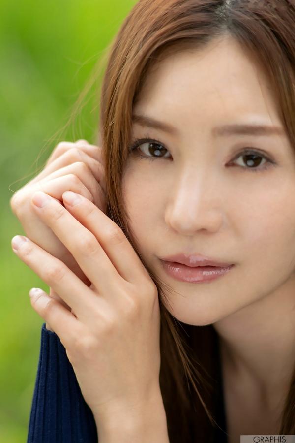    Graphis_Aoi葵写真《Allure》：日系性感私房照，展现优雅尤物魅力第1张图片