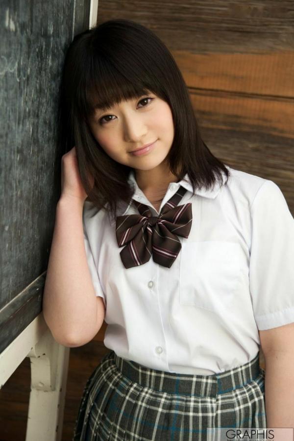    Graphis写真：田丸美久(Miku Tamaru)清纯初出道，室内私房比基尼系列[16P]第1张图片