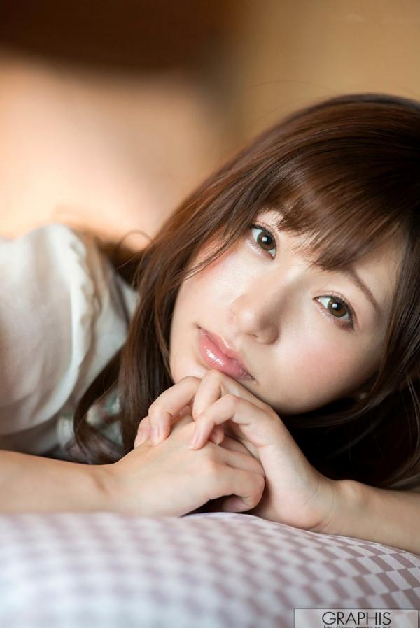    天使もえ(Moe Amatsuka)Graphis写真：私密浴室与卧室的清纯与诱惑居家影像第12张图片