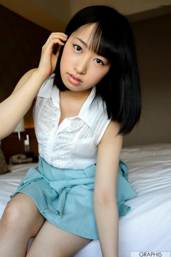    Graphis写真集：云乃亚美(Ami Unno)《Sweets Girl》——元气少女甜美写真与诱惑私房视角第12张图片