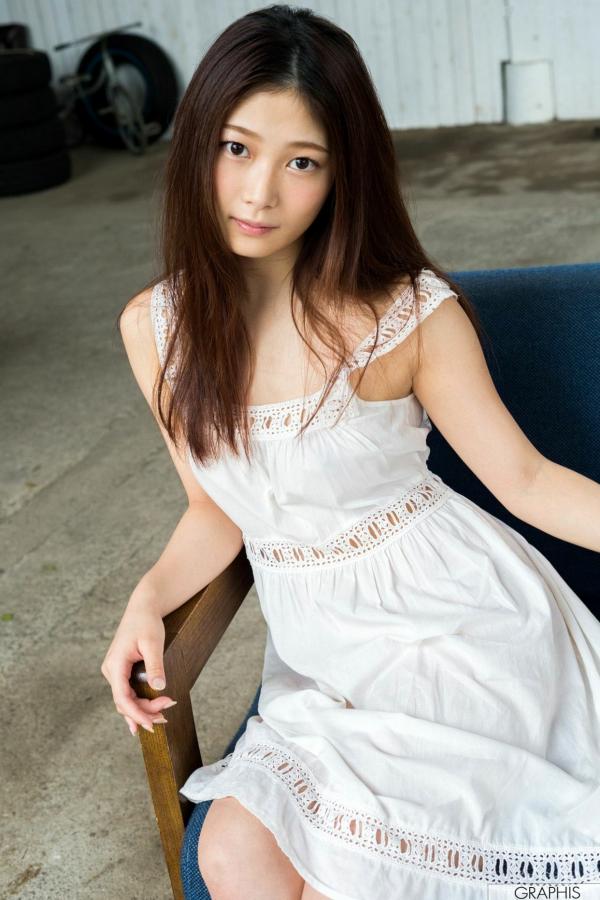    Graphis系列：香澄遥 (Kasumi Haruka) 初出写真集，清纯童颜配火辣身材，精选私房诱惑与泳装美图第6张图片