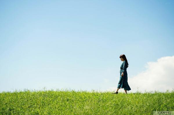    Graphis写真精选：初美铃《Look at me!》日系浴衣居家风与性感内衣写真集 [62P]第1张图片