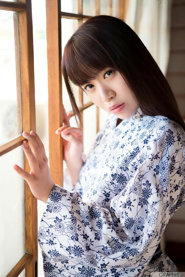    Graphis写真精选：初美铃《Look at me!》日系浴衣居家风与性感内衣写真集 [62P]第17张图片