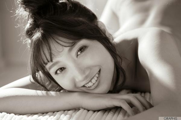    Graphis_2020.12 加美杏奈居家私房性感写真，清新纯欲软萌风格，打造极致动人诱惑时刻第16张图片