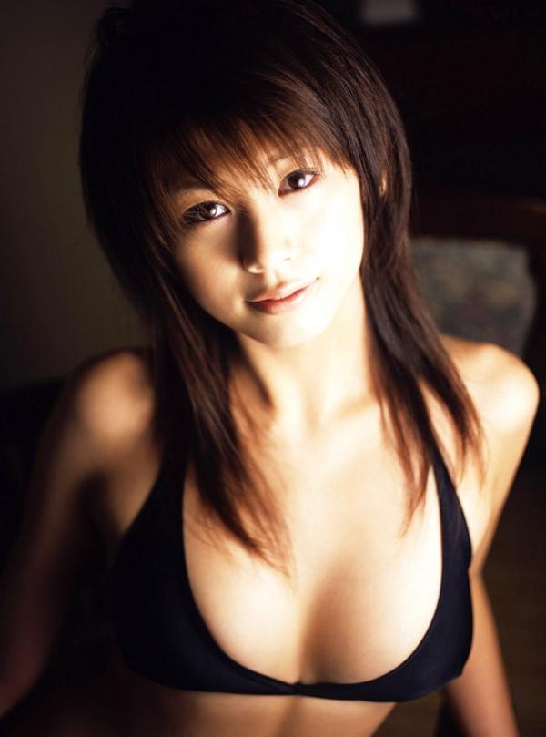    日本女神小阪由佳 (Yuka Kosaka) 经典私房写真集，冷艳比基尼与诱惑气质展现绝美身姿 [51P]第9张图片