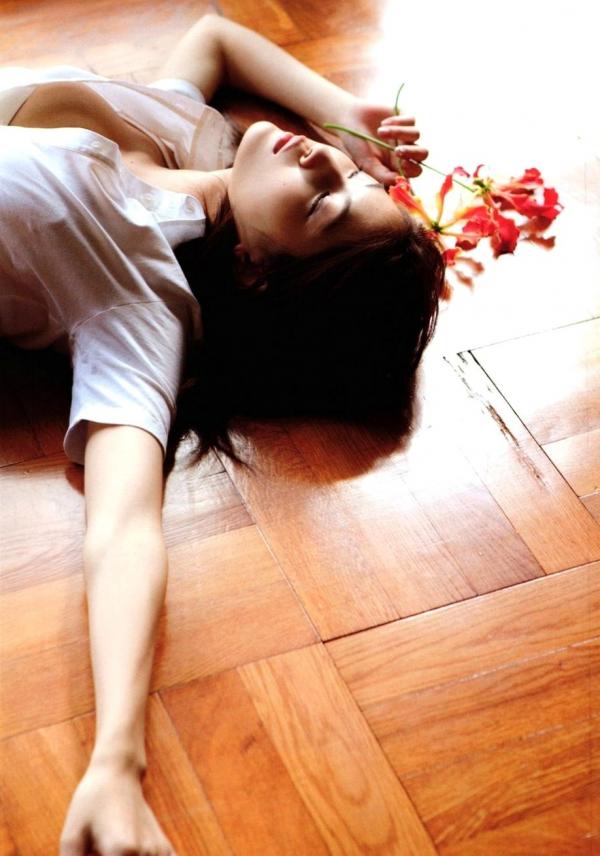    护麻奈(护あさな)唯美写真集《ハダカノ女神》高清精选性感私房照第43张图片