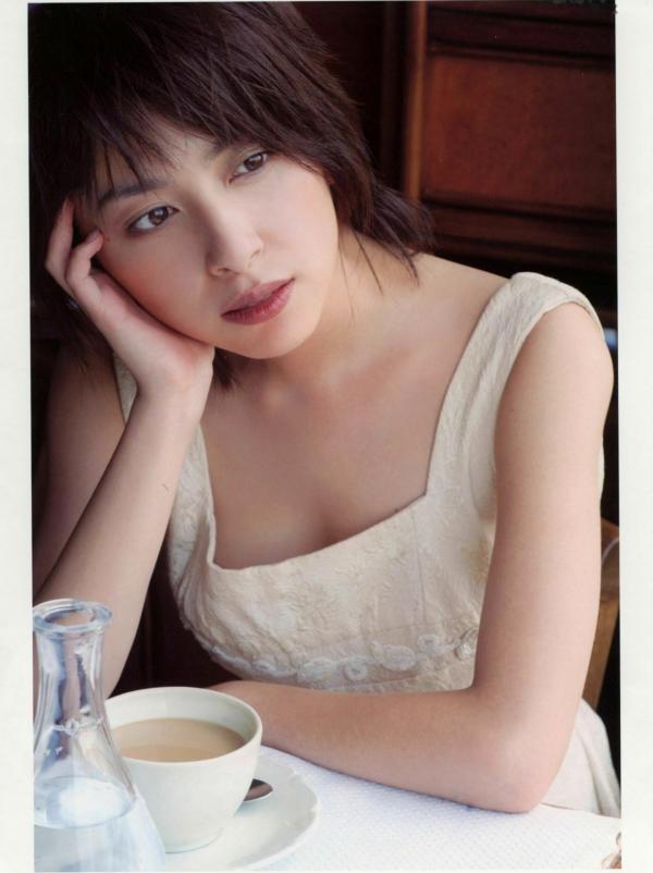    PB写真集_奥菜恵《The Okina 3／3 in Paris》巴黎风情黑色薄纱大尺度私房照 [85P]第3张图片
