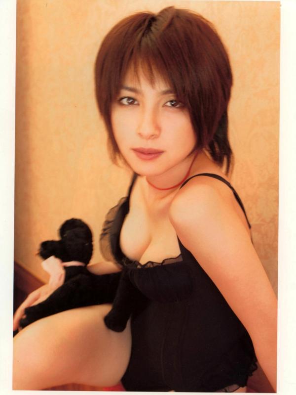    PB写真集_奥菜恵《The Okina 3／3 in Paris》巴黎风情黑色薄纱大尺度私房照 [85P]第9张图片