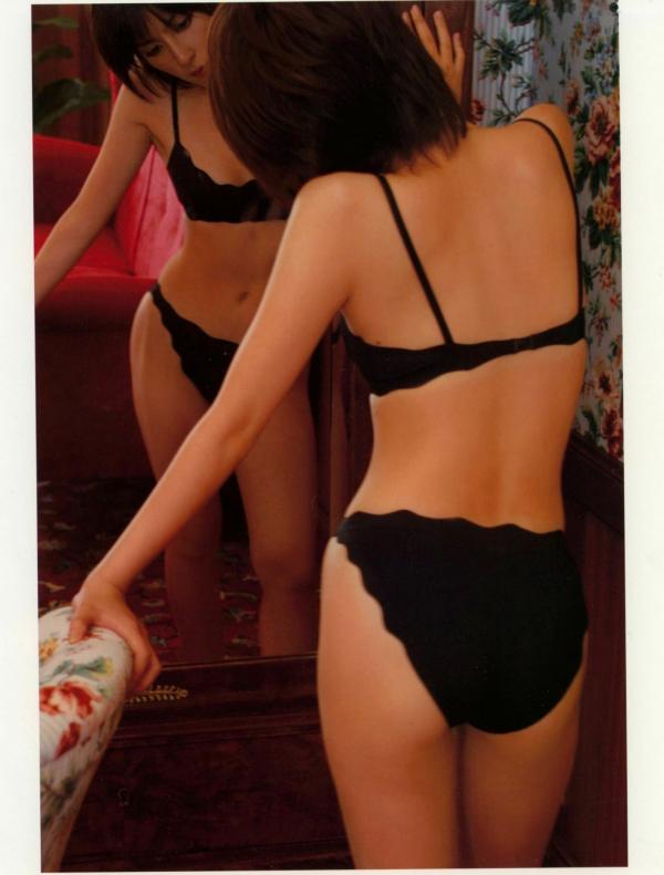    PB写真集_奥菜恵《The Okina 3／3 in Paris》巴黎风情黑色薄纱大尺度私房照 [85P]第38张图片