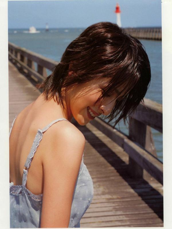    PB写真集_奥菜恵《The Okina 3／3 in Paris》巴黎风情黑色薄纱大尺度私房照 [85P]第53张图片
