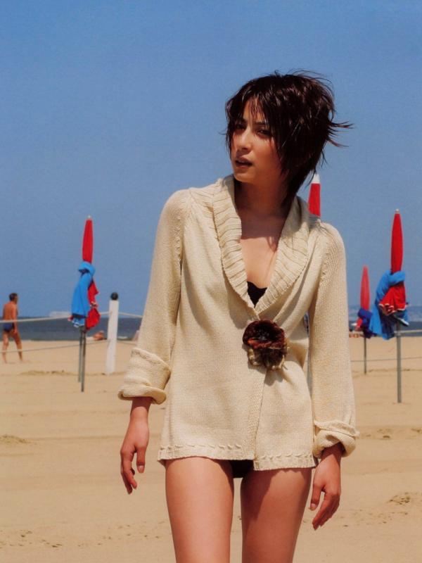    PB写真集_奥菜恵《The Okina 3／3 in Paris》巴黎风情黑色薄纱大尺度私房照 [85P]第57张图片