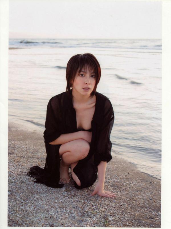    PB写真集_奥菜恵《The Okina 3／3 in Paris》巴黎风情黑色薄纱大尺度私房照 [85P]第83张图片