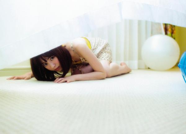    PB写真集_乃木坂46《极品正统清纯少女组合》日本偶像团体海滩泳装户外嬉水纯美写真集[118P]第19张图片