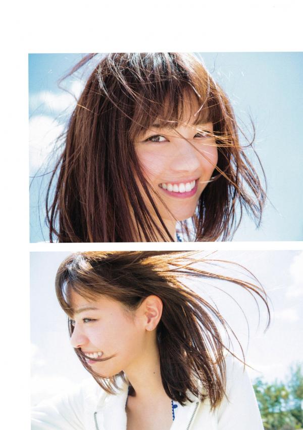    PB写真集_乃木坂46《极品正统清纯少女组合》日本偶像团体海滩泳装户外嬉水纯美写真集[118P]第35张图片