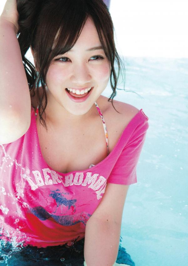    PB写真集_乃木坂46《极品正统清纯少女组合》日本偶像团体海滩泳装户外嬉水纯美写真集[118P]第60张图片