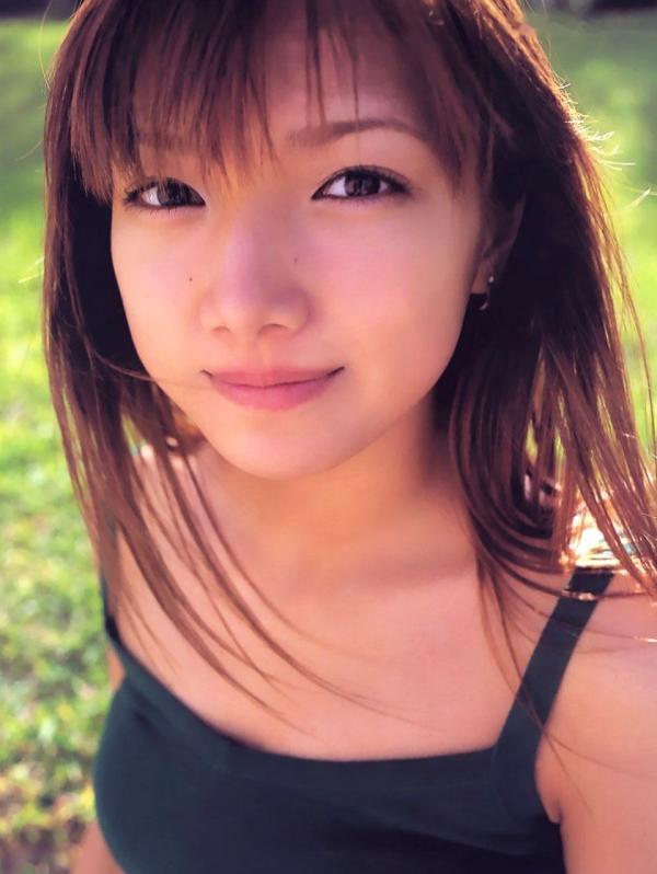    PB写真集_Maki Goto 后藤真希 经典写真集 户外清新与私房诱惑 [97P]第34张图片