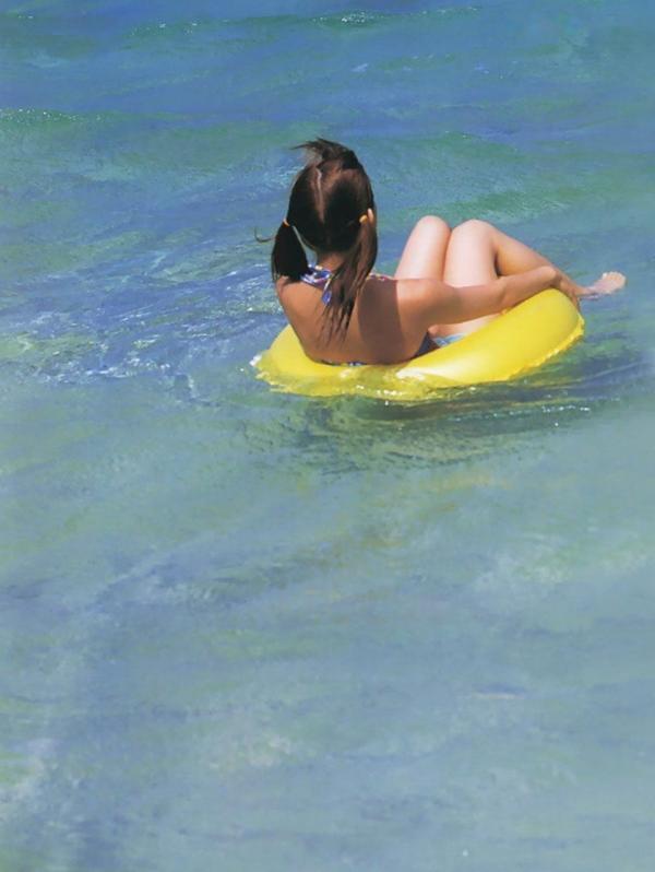    PB写真集_Maki Goto 后藤真希 经典写真集 户外清新与私房诱惑 [97P]第37张图片