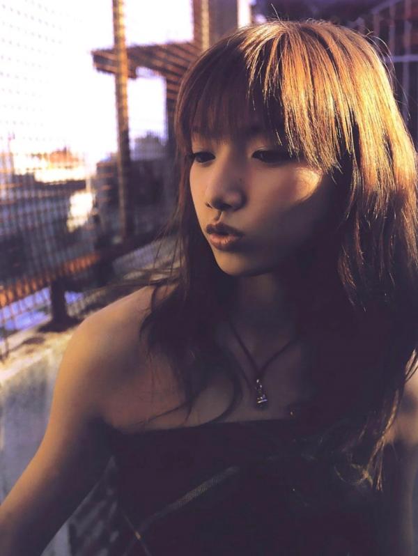   PB写真集_Maki Goto 后藤真希 经典写真集 户外清新与私房诱惑 [97P]第60张图片