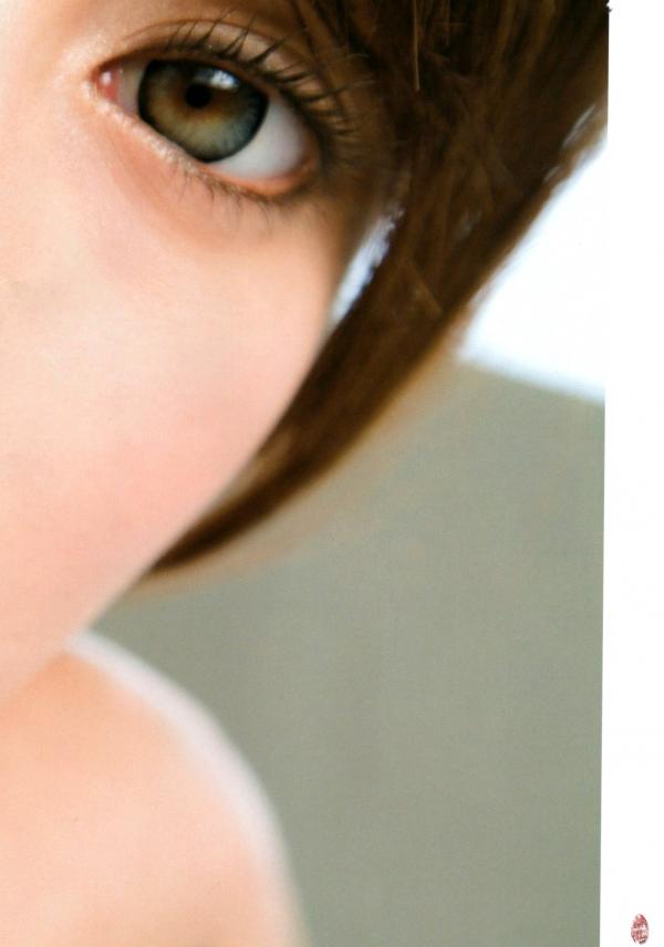    莉亚·迪桑Leah Dizon《Hello! Leah》精选写真：海滩比基尼与清纯居家风，重温混血女神的绝美时刻[54P]第19张图片
