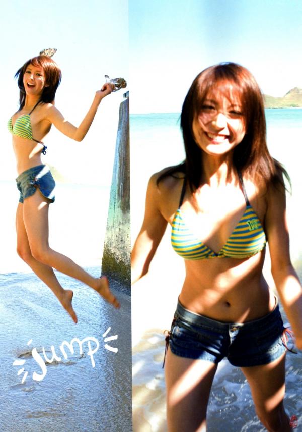    莉亚·迪桑Leah Dizon《Hello! Leah》精选写真：海滩比基尼与清纯居家风，重温混血女神的绝美时刻[54P]第27张图片