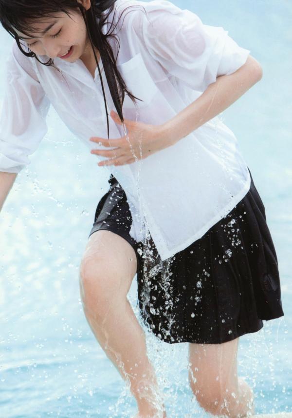    PB写真集_植村あかり/植村亚加莉《1024 AKARI》海边比基尼写实与街头清新私房照 [86P]第6张图片
