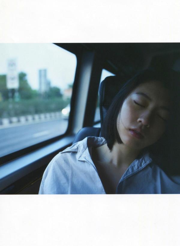    PB写真集_Ayaka Miyoshi 三吉彩花《わたし》高清文艺感海边私房大片，尽显高冷气质与骨感美学【135P】第37张图片