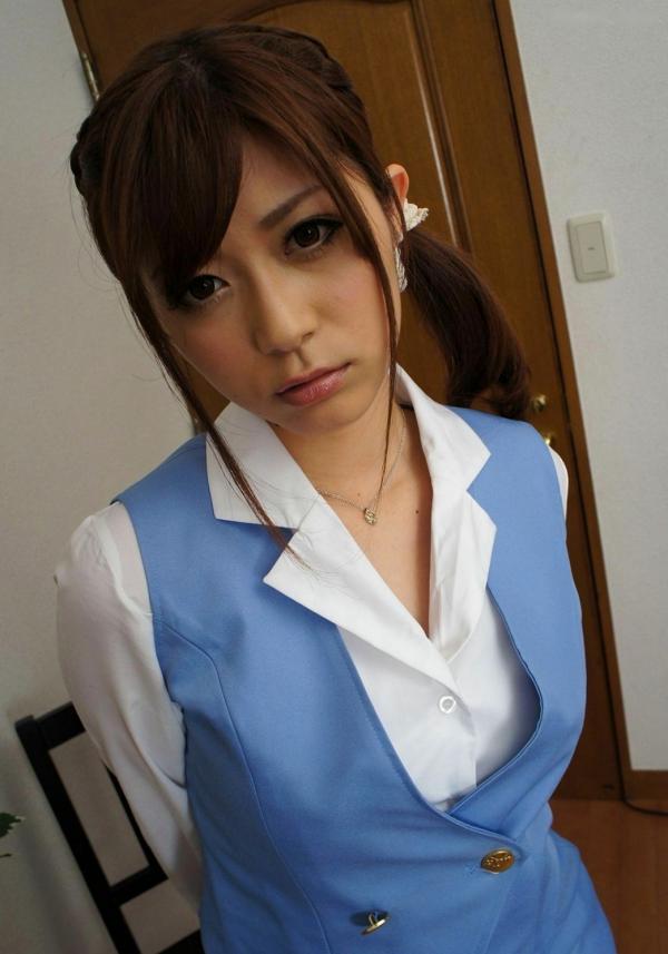    桐山瑠衣、さとう遥希、佐山爱《巨乳OL与秘密残业》精选制服诱惑与泳装写真集第29张图片