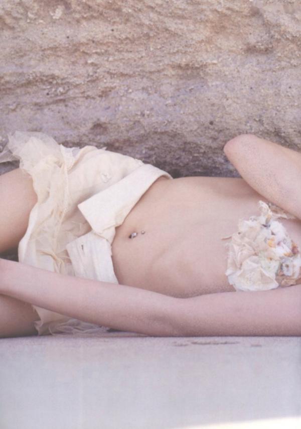    伊藤歩 Ayumi Ito 月刊系列清新唯美写真集 梦幻艺术风格私房照第51张图片