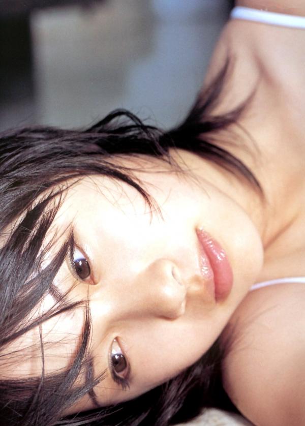    PB写真集：寺田有希《大好き!!》写真集89P，清新唯美日系少女风采，户外沙滩与池畔泳装写真。第54张图片