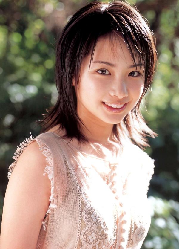    PB写真集：寺田有希《大好き!!》写真集89P，清新唯美日系少女风采，户外沙滩与池畔泳装写真。第58张图片
