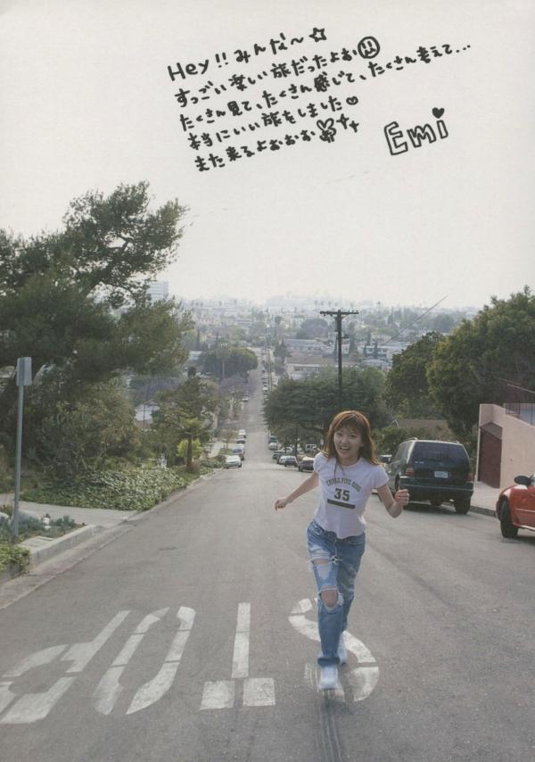    PB写真集_Emi Suzuki 铃木惠美《Love》：海滩清纯少女与日本自然系唯美写真第42张图片