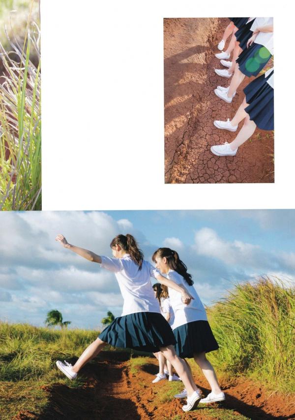    乃木坂46写真集《1时间遅れのI love you》海边度假比基尼清纯少女青春偶像写真第9张图片