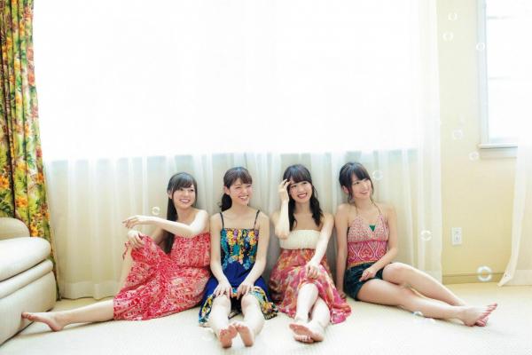    乃木坂46写真集《1时间遅れのI love you》海边度假比基尼清纯少女青春偶像写真第13张图片