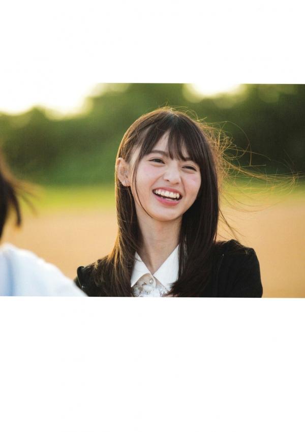   乃木坂46写真集《1时间遅れのI love you》海边度假比基尼清纯少女青春偶像写真第15张图片