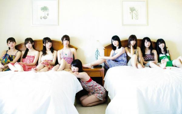    乃木坂46写真集《1时间遅れのI love you》海边度假比基尼清纯少女青春偶像写真第43张图片