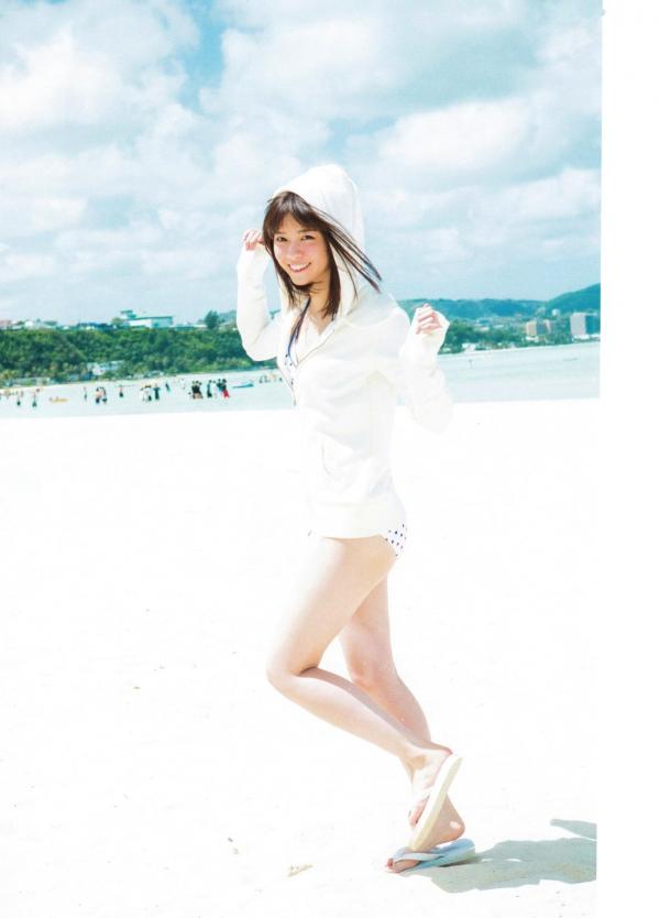    乃木坂46写真集《1时间遅れのI love you》海边度假比基尼清纯少女青春偶像写真第50张图片