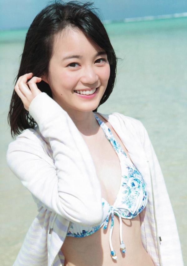    乃木坂46写真集《1时间遅れのI love you》海边度假比基尼清纯少女青春偶像写真第66张图片