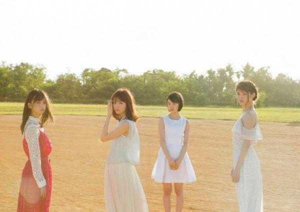    乃木坂46写真集《1时间遅れのI love you》海边度假比基尼清纯少女青春偶像写真第113张图片