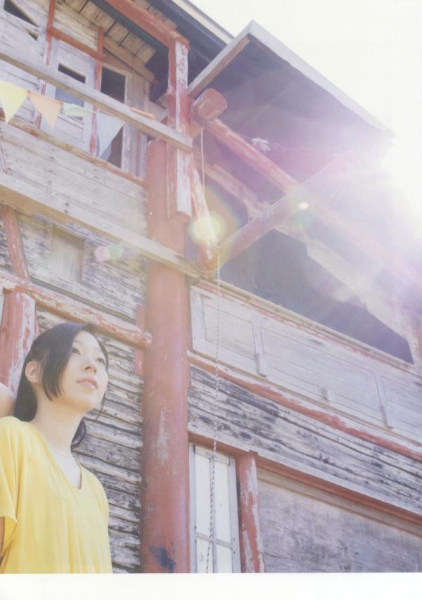    日本偶像团体Team Syachihoko写真集《SYACHI TRIP》，清纯少女户外旅拍，元气清新治愈系风格第45张图片