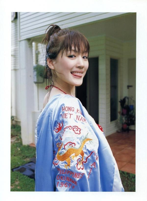    绫濑遥经典写真集《HEROINE》：清纯诱惑与室内私房感，展现日本顶级女神百变魅力第59张图片