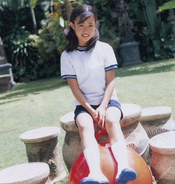    PB写真集_加藤美月《たからもの》 清纯校服与活力泳装户外写真集[114P]第72张图片