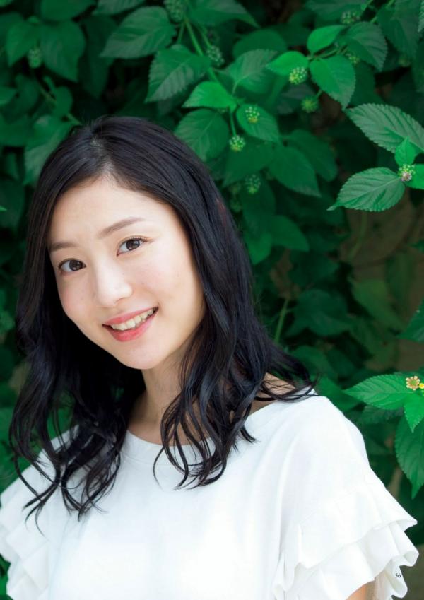    原色美人キャスター大図鑑2017：日本清纯主播写真集，汇集Cent Force与Kansai Fresh File美女，户外家居风格展现女神元气笑颜第50张图片