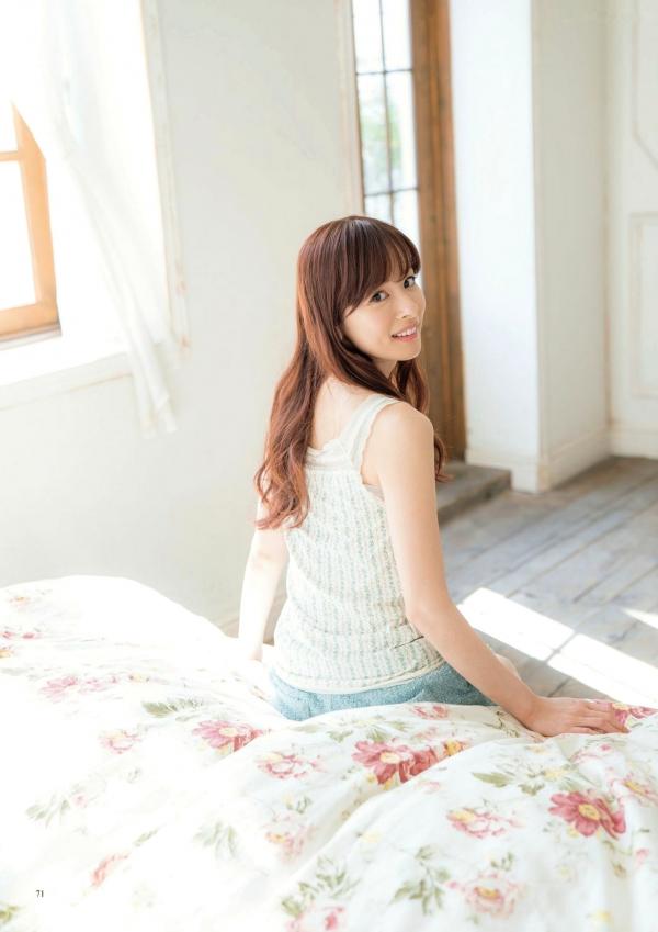   原色美人キャスター大図鑑2017：日本清纯主播写真集，汇集Cent Force与Kansai Fresh File美女，户外家居风格展现女神元气笑颜第64张图片