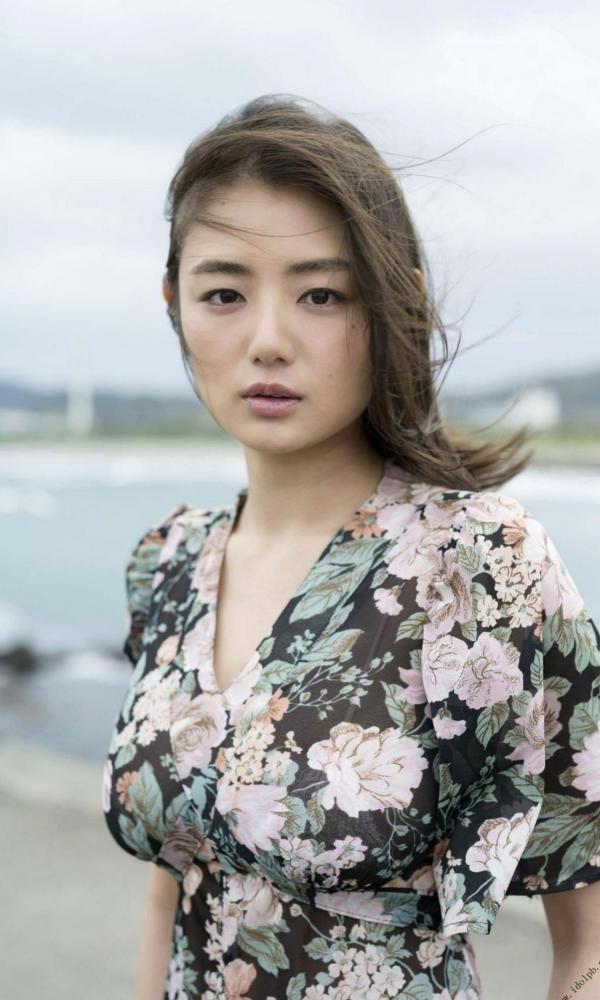    PB写真集_片山萌美 Moemi Katayama 《覚醒》 户外街拍与唯美私房大片_气质女神迷人写真第62张图片