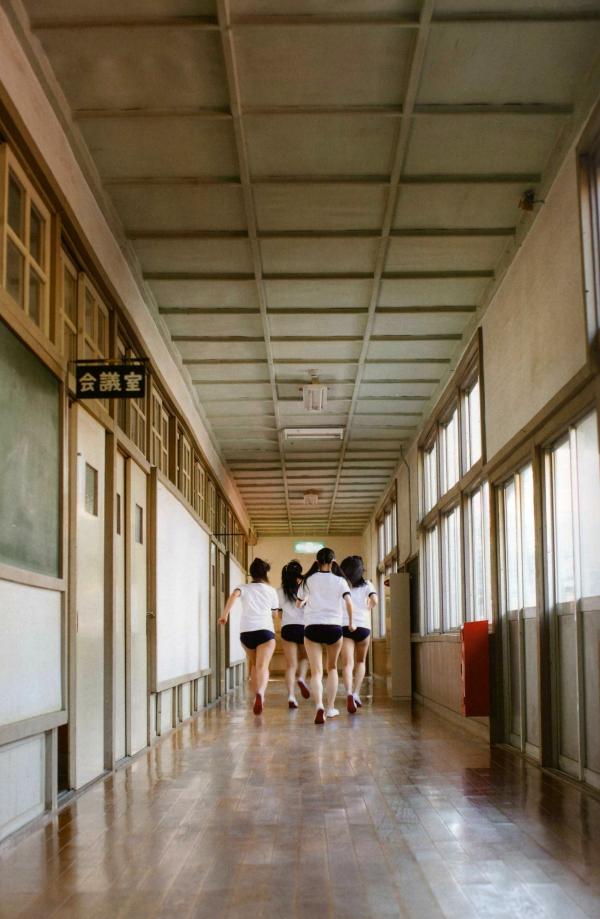    PB写真集_渡り廊下走り队《Akkanbe》清纯元气美少女，海边比基尼与唯美私房写真集[115P]第32张图片