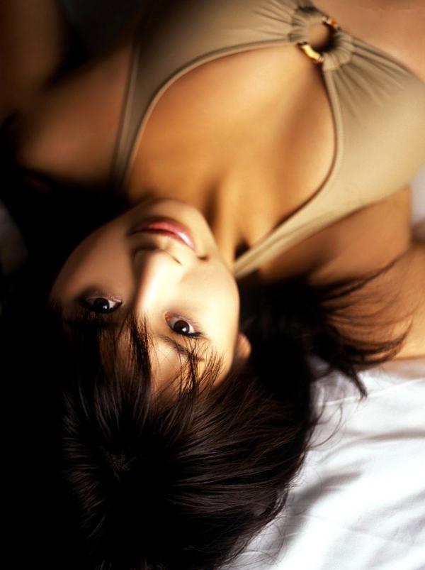    PB写真集_小阪由佳Yuka Kosaka性感比基尼私房写真，居家纯欲风尚与傲人曲线呈现第38张图片